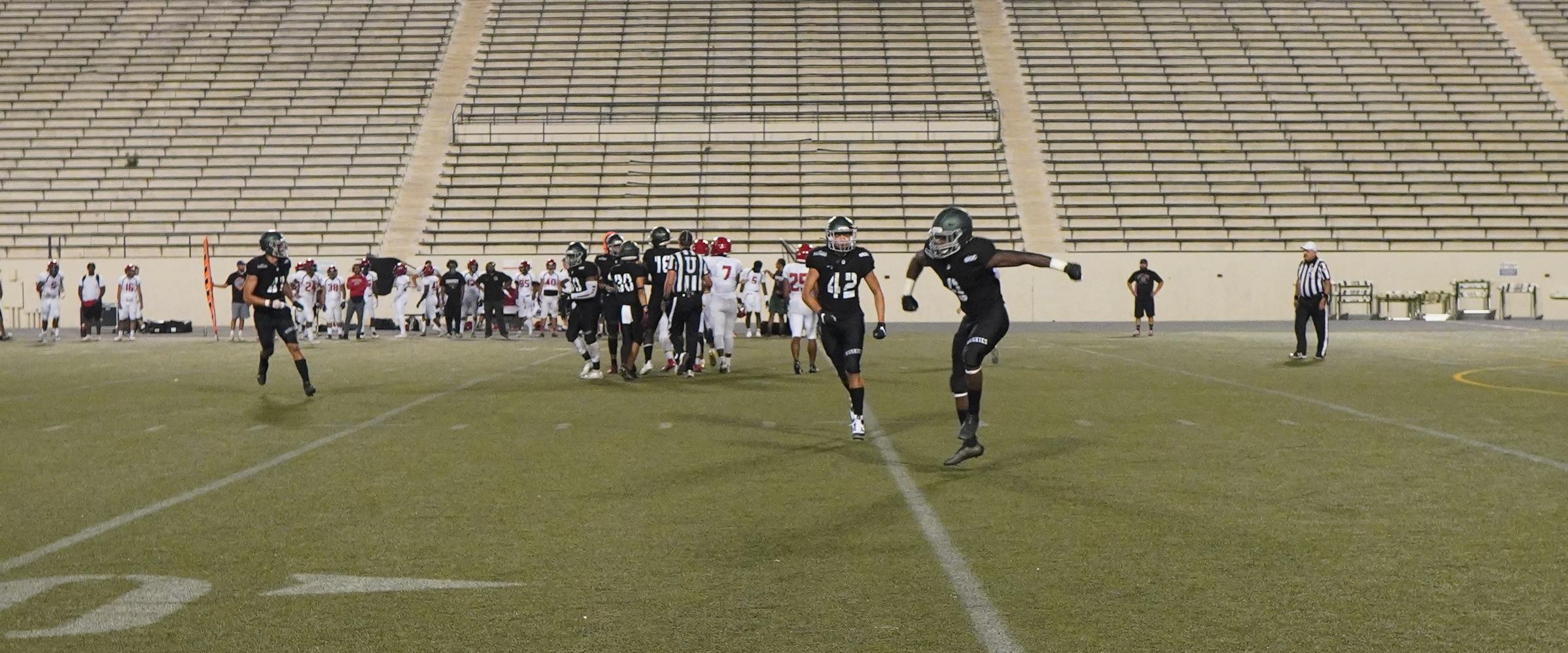 Defense Leads Huskies to Another Dominating Win