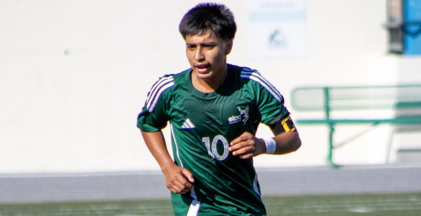 Go-Ahead Goal in 88th Minute Nets Season Opening Win for Huskies
