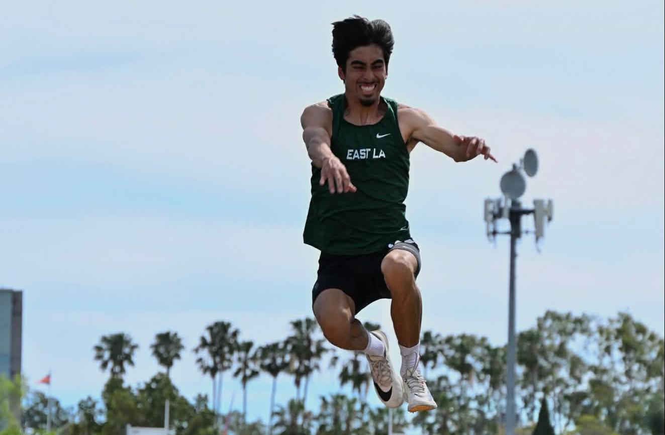 Guerriero Triple-Jump Win Highlights Solid Overall Team Effort