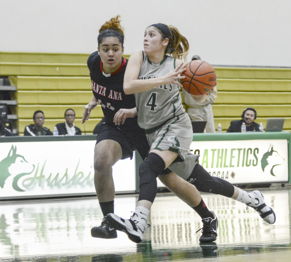 Sophomore guard Allissa Gomez scored a team-high 21 points for the Huskies in an 88-74 win against Santa Ana College. (Photo by Tadzio Garcia)