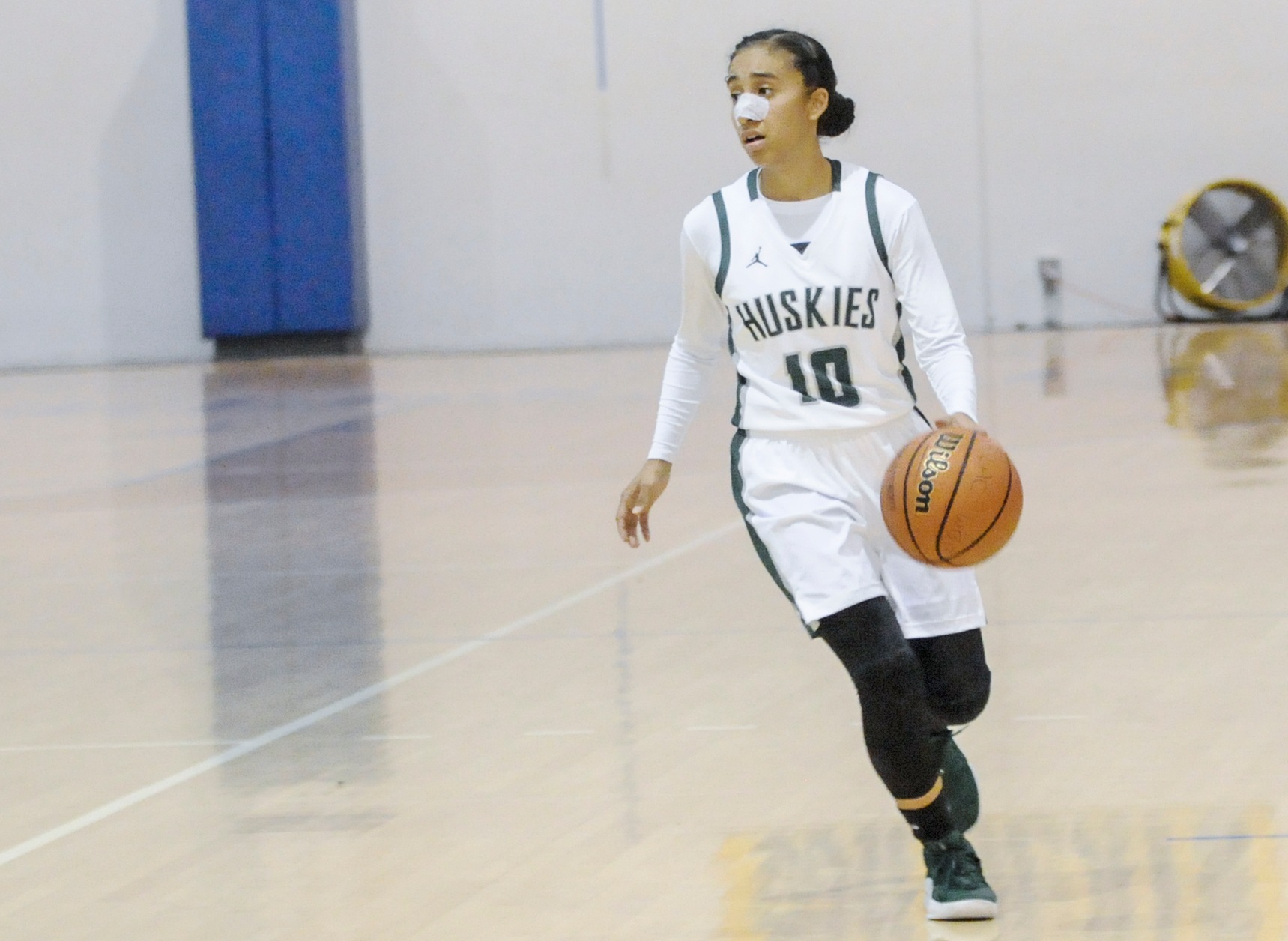 East Los Angeles College guard Jennifer Pool was named the Wild West Shootout MVP after the No. 8 Lady Huskies defeated host and No. 14 West L.A. College 79-55 in the title game at "The Den." (Photo by Tadzio Garcia)