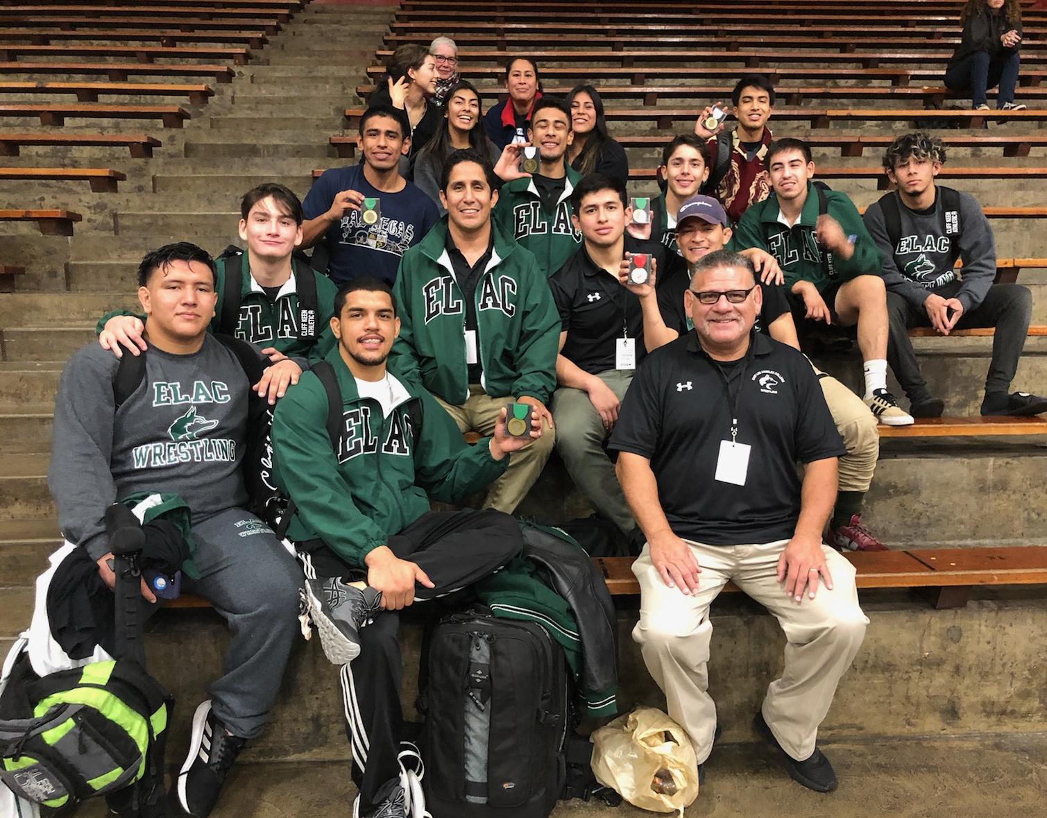 Huskies Place Fourth at Regionals, Advance Seven to Fresno