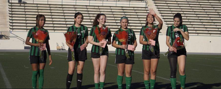 Huskies Acknowledge Sophs in Home Finale